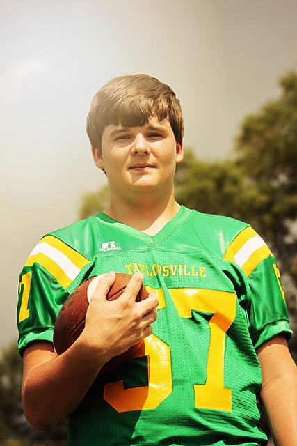 瓜帅：梅西、莱万和哈兰德都是进球机器，很荣幸执教过他们