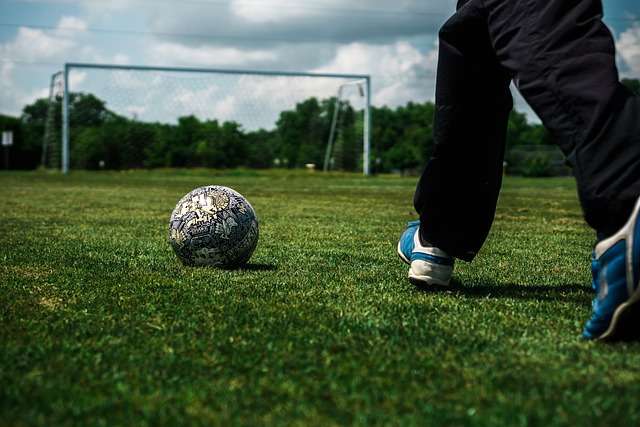 中超转会市场：广州队签下外援,